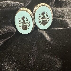 Vintage cufflinks Swank large Essex Heraldic Silver Tone blue and black signed.